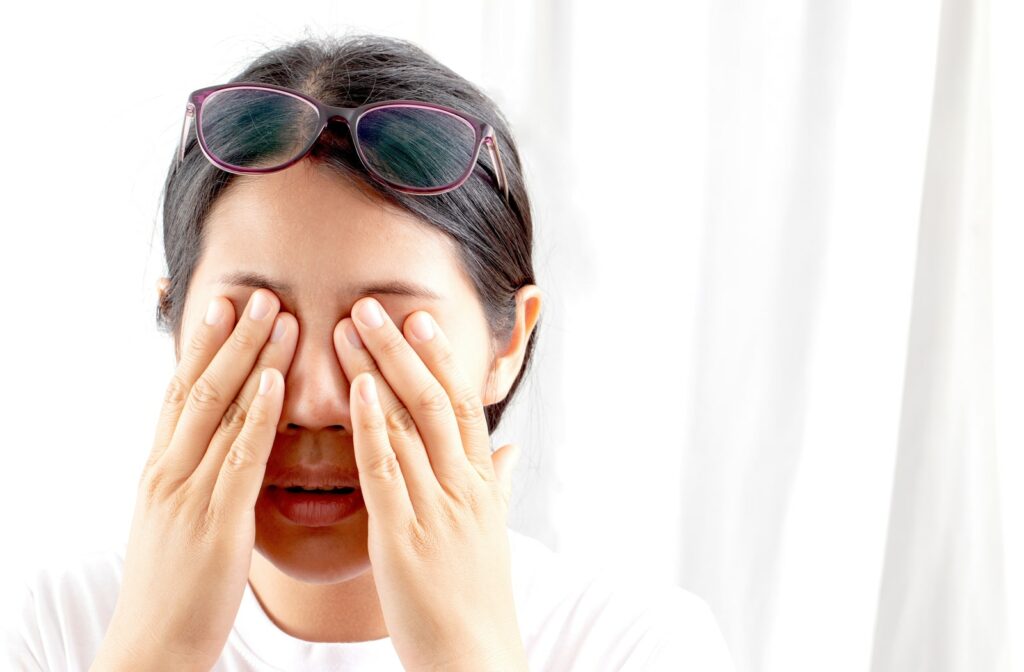 Does Rubbing Your Eyes Cause Floaters Calgary